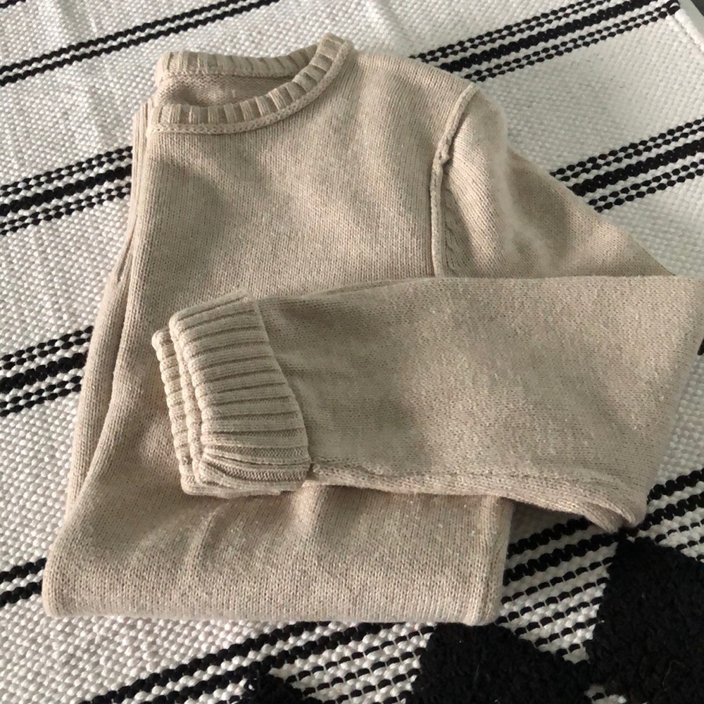Charlotte Russe Oatmeal Sweater Sz Medium Layer